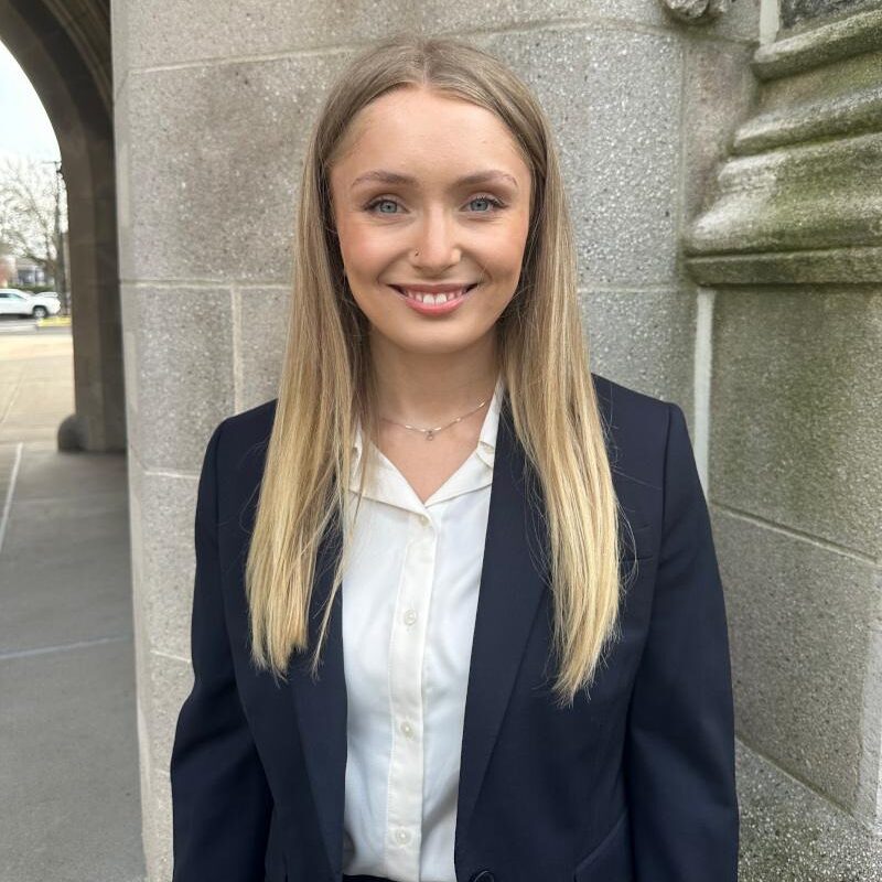 emma-cook-bio