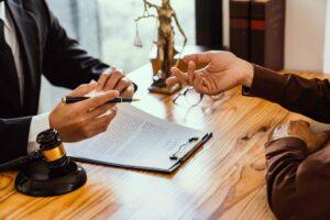 Should I Get a Lawyer for a Divorce in Litchfield?